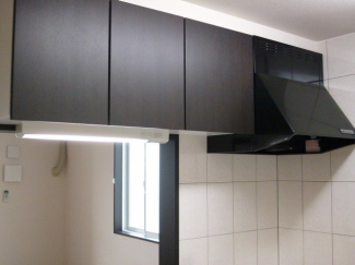 キッチン上部収納