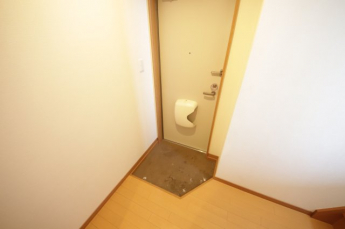 明るい玄関です