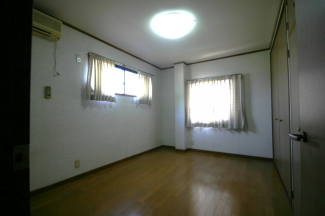 ３階洋室