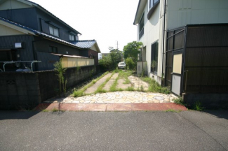 車種により３台可