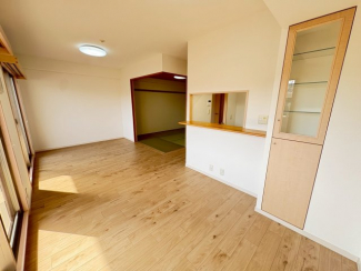 【居間・リビング】