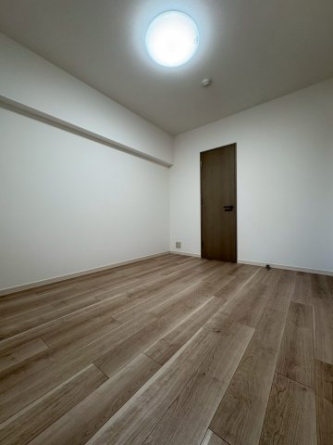 ゆったりした洋室です