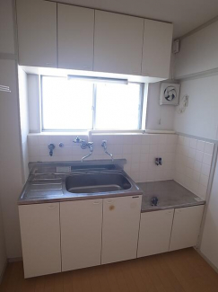 鶴甲コーポ２３号館の画像