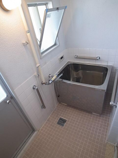 鶴甲コーポ２３号館の画像