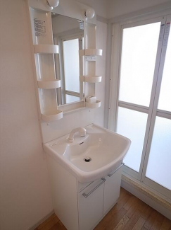 鶴甲コーポ２３号館の画像