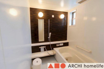 シルキーバブルの出るTOTOの浴槽。リラックスできます。ベン