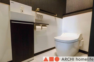 １FのPanasonicのアラウーノです！2FのLDKにも同