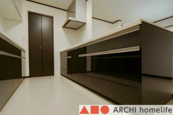 複数人で調理をしても余裕なスペースがありますね♪