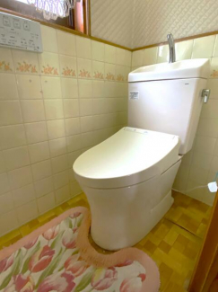 松山市西石井２丁目の中古一戸建ての画像