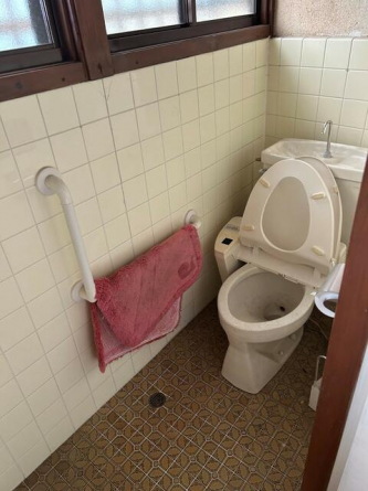 松山市立花２丁目の中古一戸建ての画像