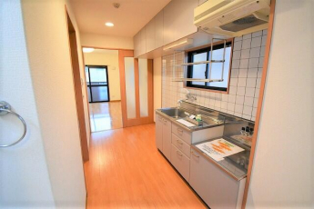 第８みのりハイツ福音寺の画像