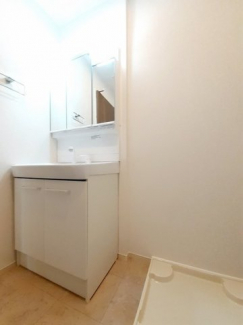 【洗面所】