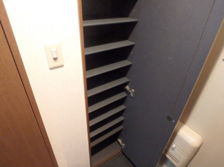 ちょっとした収納スペースも充実しています