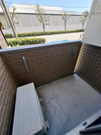 【バルコニー】