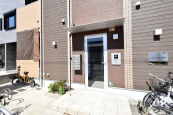 【エントランス】