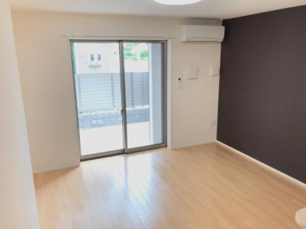 11.8帖のリビング　エアコン・照明付き