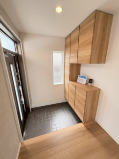 ゆったりとした玄関です