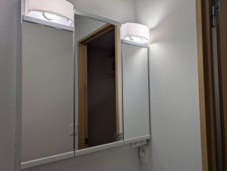 【独立洗面所】