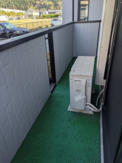 【バルコニー】