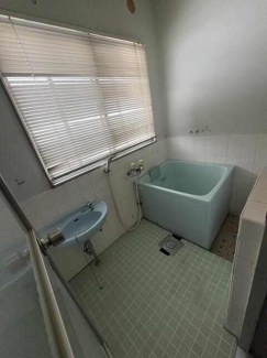 新居浜市南小松原町のアパートの画像