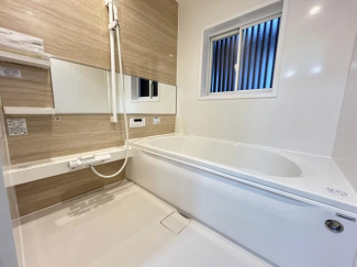 松山市空港通６丁目の中古一戸建ての画像