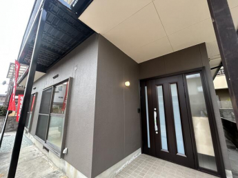 松山市空港通６丁目の中古一戸建ての画像