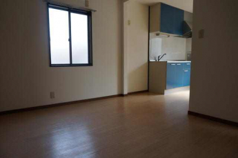 新居浜市東雲町２丁目のアパートの画像