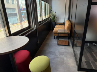 松山市千舟町４丁目の事務所の画像