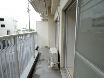 【バルコニー】