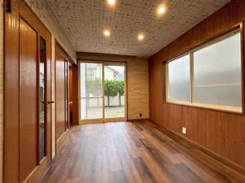 ダイニングルーム