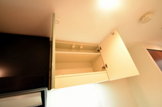 キッチン上部収納