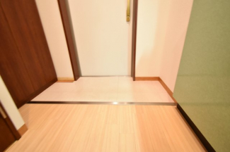 【玄関】