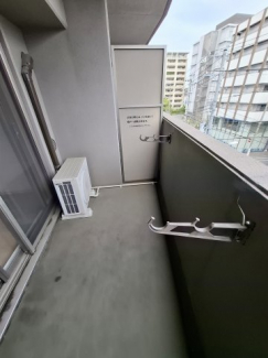 【バルコニー】