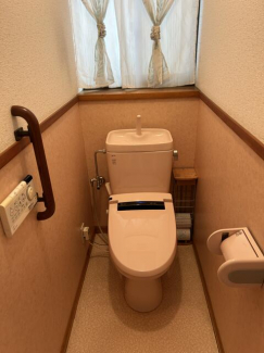 松山市西長戸町の中古一戸建ての画像