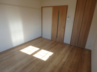 爽やかな風と光が舞い込みます