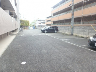 駐車スペースもあります