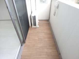 【バルコニー】