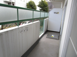 【バルコニー】