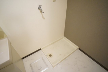 参考、同建物・同間取りの号室