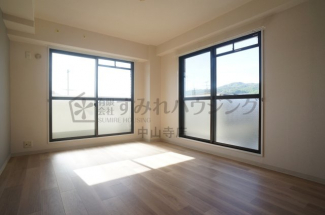 【居間・リビング】