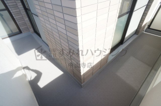 【バルコニー】