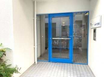 【エントランス】