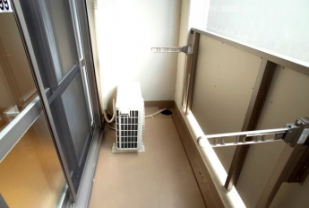 【バルコニー】