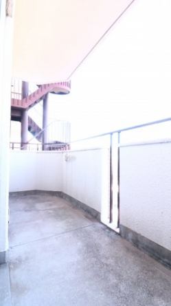 【バルコニー】