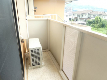 【バルコニー】