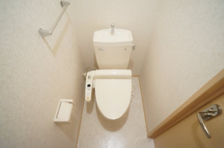 参考、同建物・反転間取りの号室