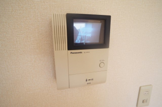 参考、同建物・反転間取りの号室