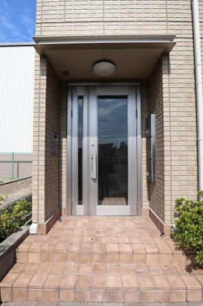 【エントランス】