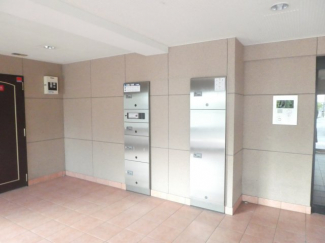 【エントランス】