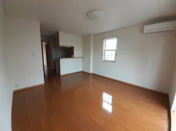 ゆったり過ごせるリビングです